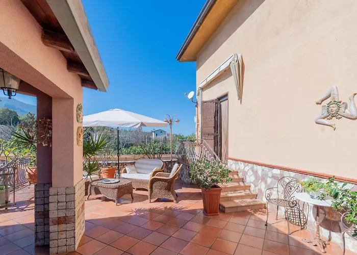 Casa de Férias Casa San Nicola Mare Trabia